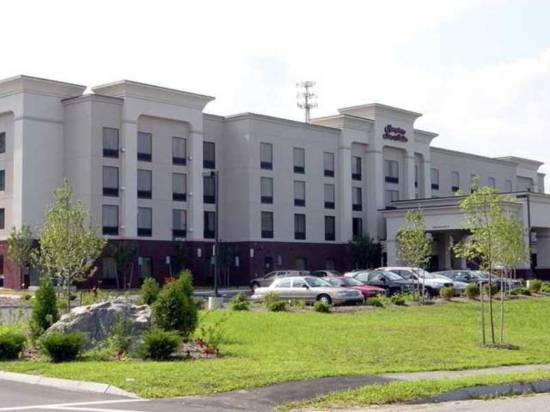 Hampton Inn & Suites By Hilton Manchester Bedford Dış mekan fotoğraf