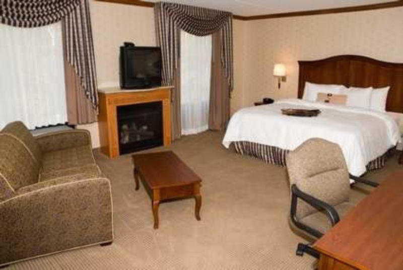 Hampton Inn & Suites By Hilton Manchester Bedford Oda fotoğraf